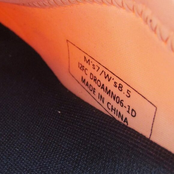 NEW Kizik Womens Roamer Sneaker, Hand-Free Laces Cushioned, Melon Size 8.5 - Picture 6 of 9